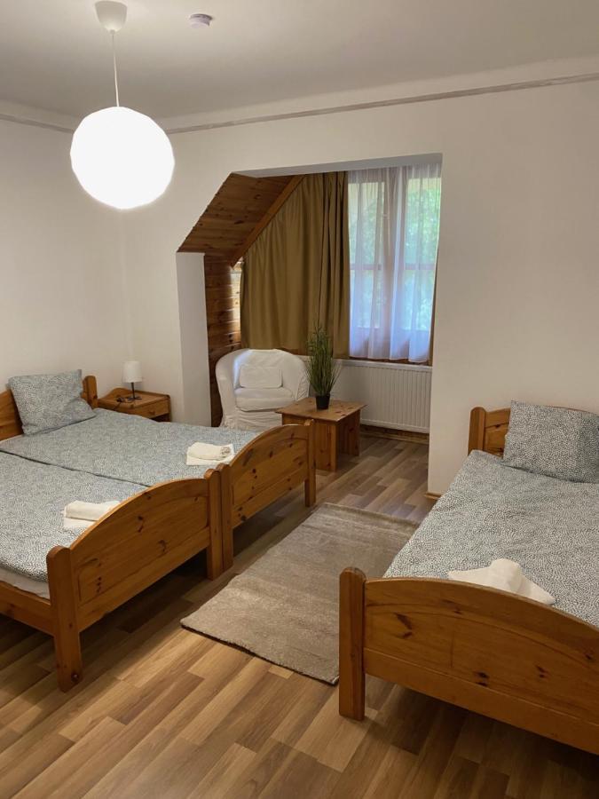 Global Apartmanhaz Вонярквашеги Екстериор снимка