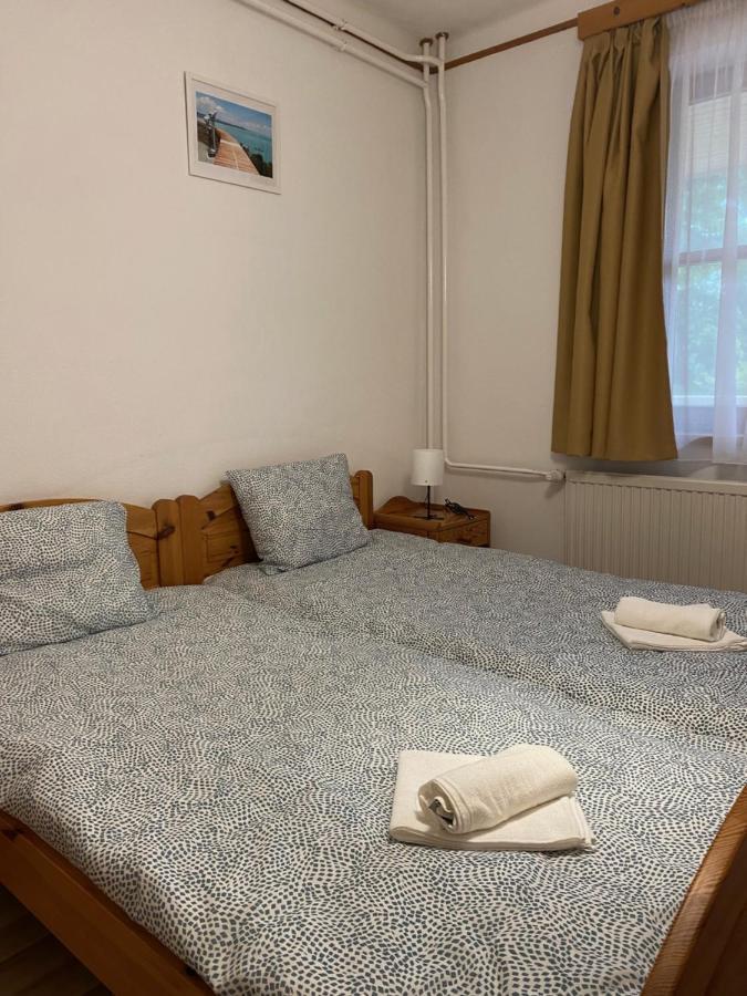 Global Apartmanhaz Вонярквашеги Екстериор снимка