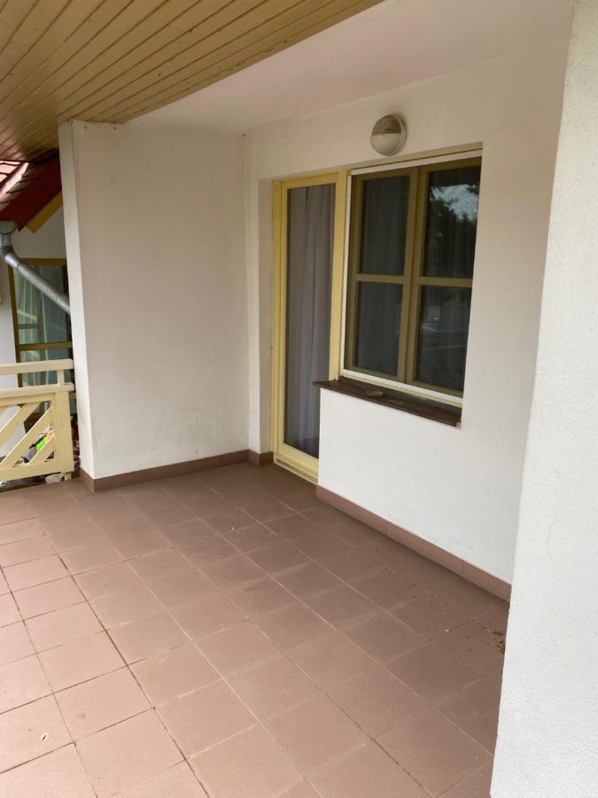 Global Apartmanhaz Вонярквашеги Екстериор снимка