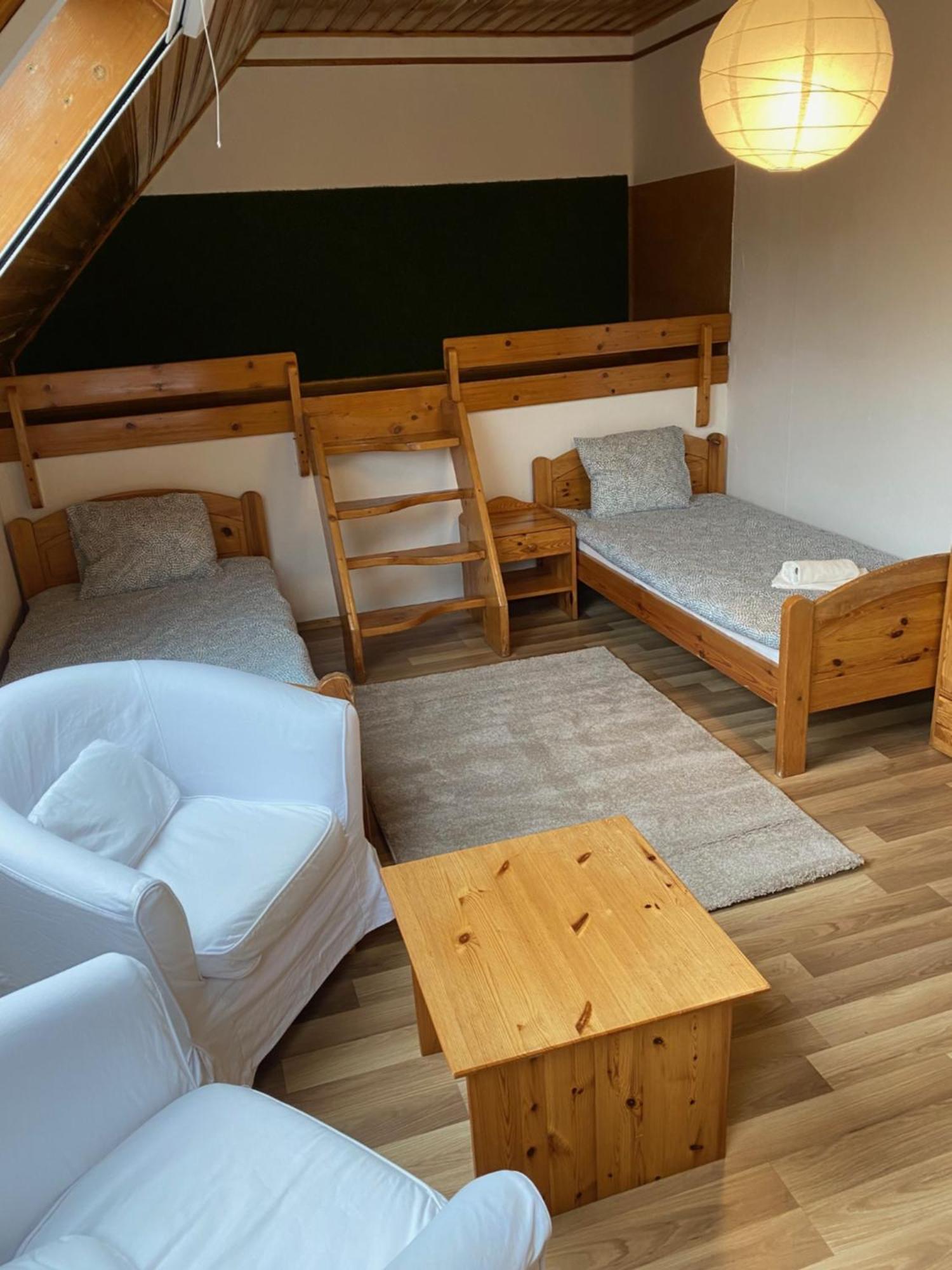 Global Apartmanhaz Вонярквашеги Екстериор снимка