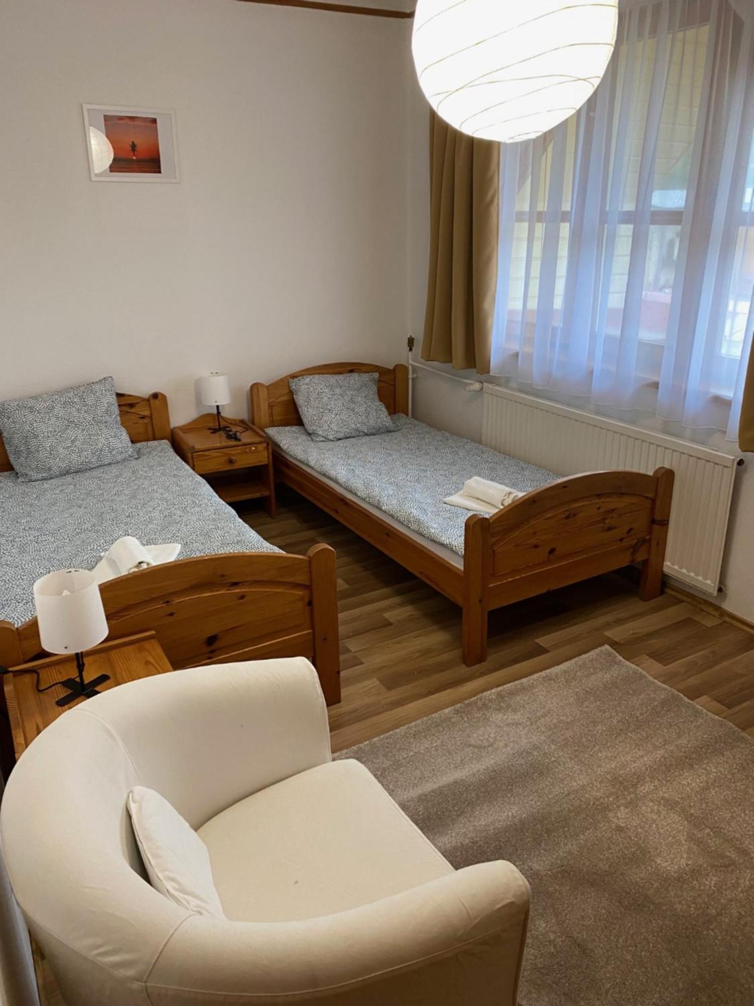 Global Apartmanhaz Вонярквашеги Екстериор снимка